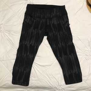 Black and Grey Lululemon Crop Leggings